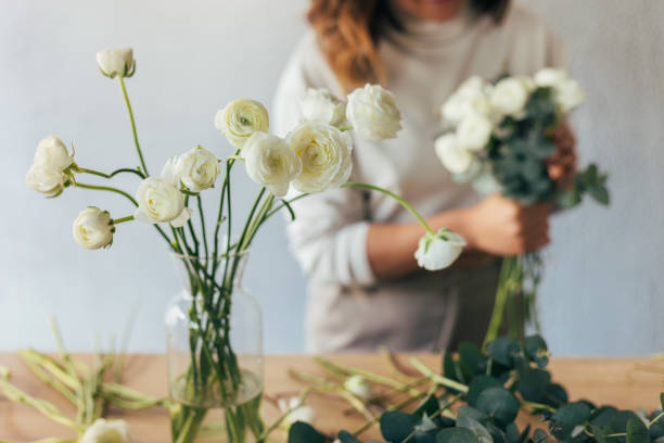 istock Woman Working in a Flower Shop 1480381171