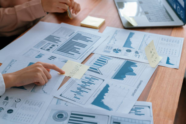 istock Analyst team colleague discuss financial data on digital dashboard. Enthusiastic 1480506171