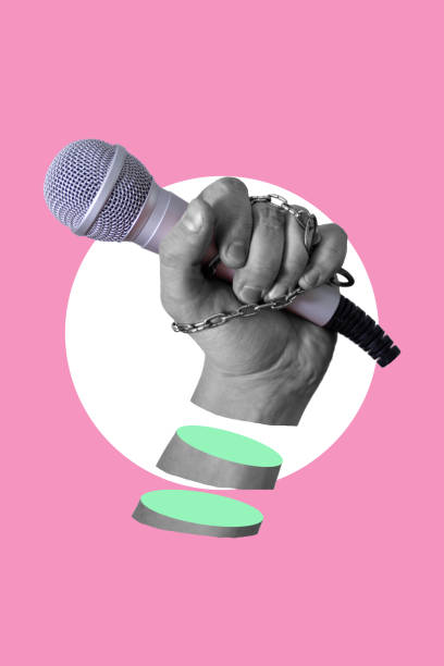 istock Collage art, the hand with the microphone on pink background. 1480547199