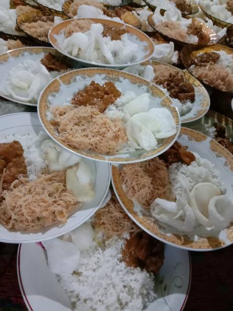 istock A few plate of dinner 1480561588