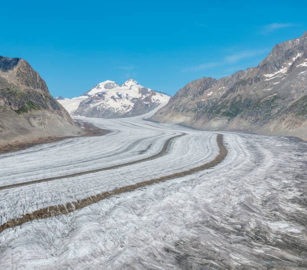 o grande glaciar aletsch na suíça - glacier aletsch glacier switzerland european alps - fotografias e filmes do acervo