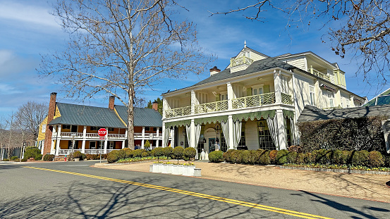 The Inn at Little Washington is a luxury country inn and restaurant located in Washington, Virginia. Patrick O'Connell and Reinhardt Lynch founded the Inn in a former garage in 1978. It has been a member of the Relais & Châteaux hotel group since 1987.