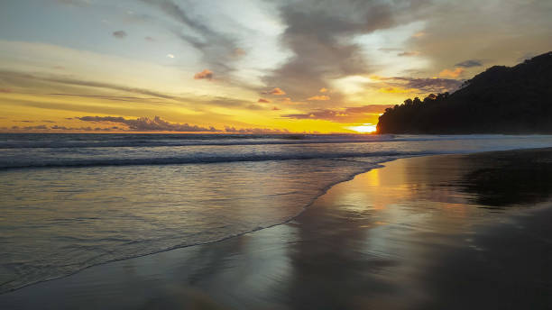 istock Dusk in Suwuk beach 1480702443