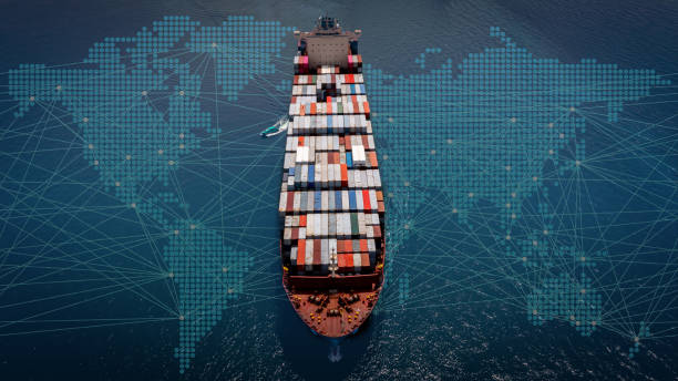 Container ship in import export global business worldwide logistic and transportation, Container ship unloading freight ship, Aerial view container cargo boat freight ship, Aerial view container ship. buque portacontenedores en importación exportación global negocio mundial logística y transporte, buque portacontenedores de descarga buque de carga, barco de carga de carga de contenedores de vista aérea, buque portacontenedores de vista aérea.