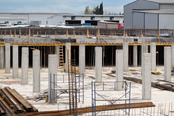 istock Construction of a new trading mall. 1480792685
