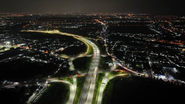 istock toll road in Surabaya at night 1480851393
