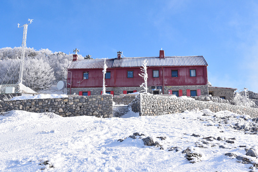 Mountain hut Zavižan is located above steep meadows on the southern slope of the peak of Vučjak, offering views of the sea, the valley of Zavižan, the peak of Veliki Zavižan and Hajdučki kukovi region