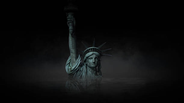 istock Liberty Sinking in the Night 1480868752