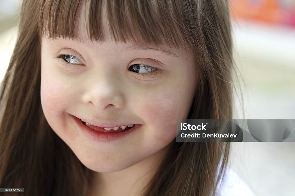 Retrato de niña - Foto de stock de 4-5 años libre de derechos