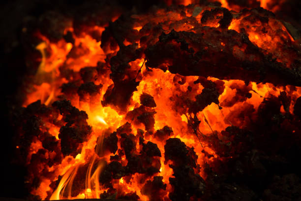 Metal furnace and melted iron casting