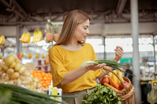 istock Woman at Market Stall 1480982239