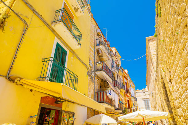 istock Bari street. Italy. Balcony 1480995507