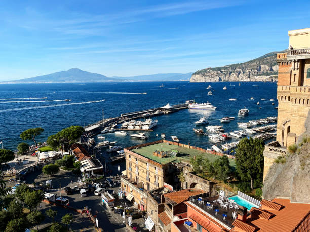 istock Sorrento, Italy: landscape with Vesuvius in the background 1481000312