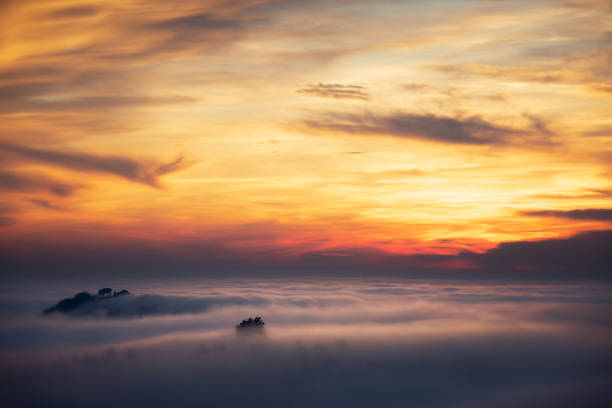 istock A sea of fog 1481011037