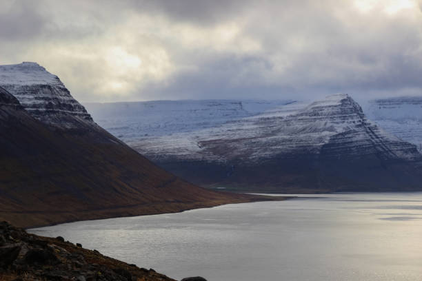istock Icelandic fjords 1481035147