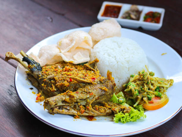 istock Bebek betutu. Balinese roasted duck. 1481039494