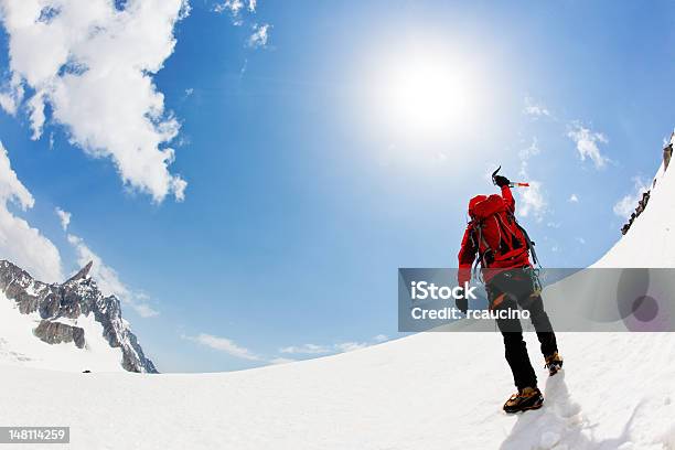 Sie Zum Gipfel Stockfoto und mehr Bilder von Berg - Berg, Schnee, Bergsteigen