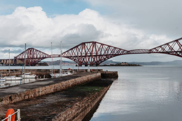 스코틀랜드 에든버러에 있는 포스 레일 브리지. - firth of forth rail bridge bridge edinburgh europe 뉴스 사진 이미지