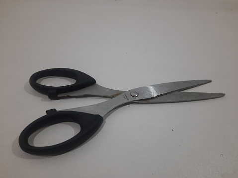 Black handle stainless steel scissors