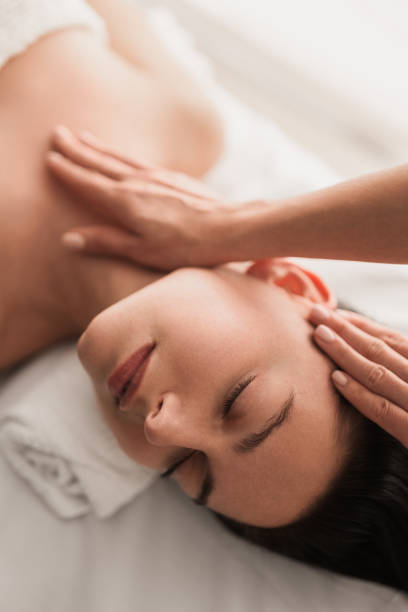 istock Relaxed woman at spa therapy 1481267745