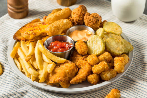 istock Deep Fried Appetizer Platter with French Fries 1481471115