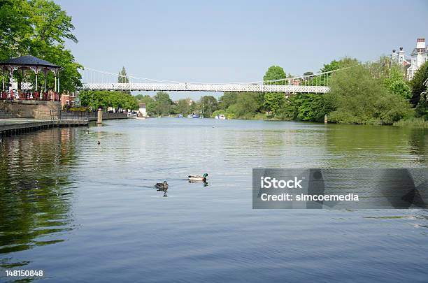 Hängebrücke Und Musikpavillon Am Fluss Dee In Chester Stockfoto und mehr Bilder von Britische Kultur