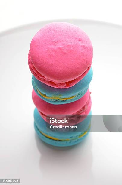 Makronen Stockfoto und mehr Bilder von Blau - Blau, Bunt - Farbton, Dessert