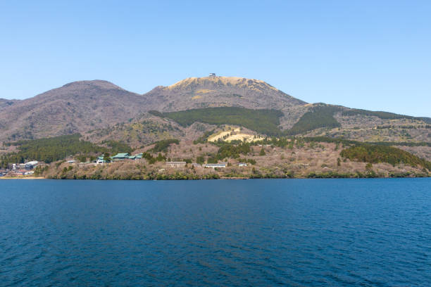 istock Mt. Komagatake seen from Lake Ashi, Hakone 1481537280