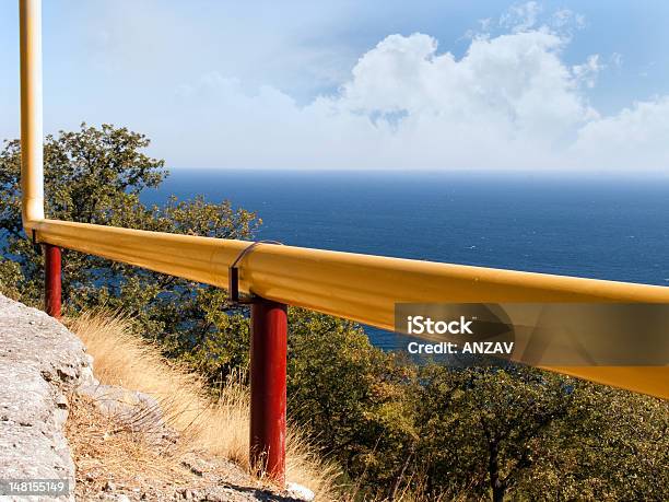 Canalizações De Gás - Fotografias de stock e mais imagens de Amarelo - Amarelo, Ao Ar Livre, Azul