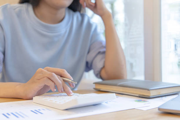 istock Accounting businesswomen 1481610839