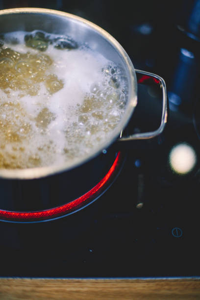 istock Cooking  spaghetti in the boiling water 1481615983