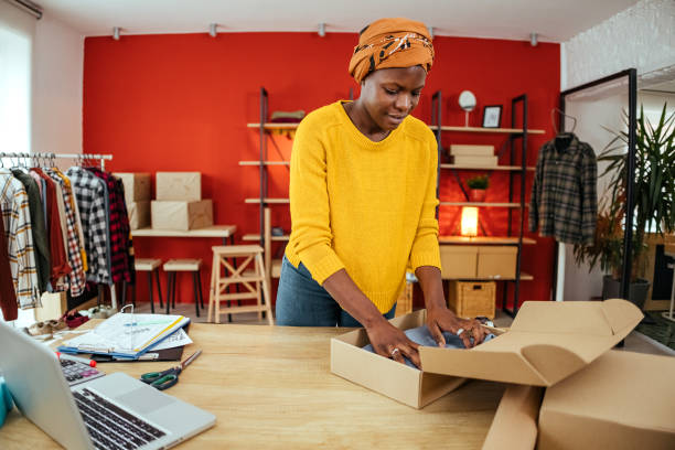 istock I am preparing the package for delivery 1481620890