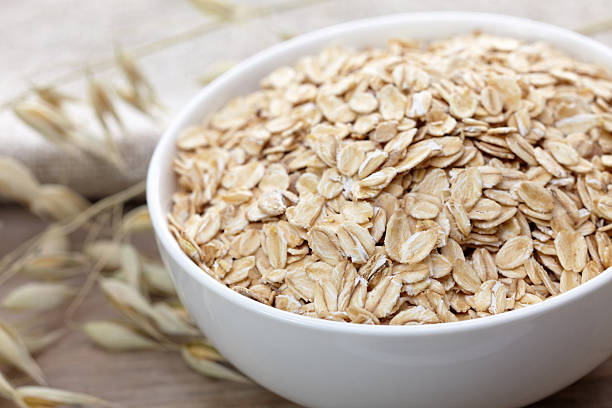 istock Bowl of oat flakes 148163292