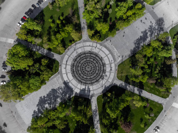 istock Freedom Square fountain greenery circle aerial 1481642225