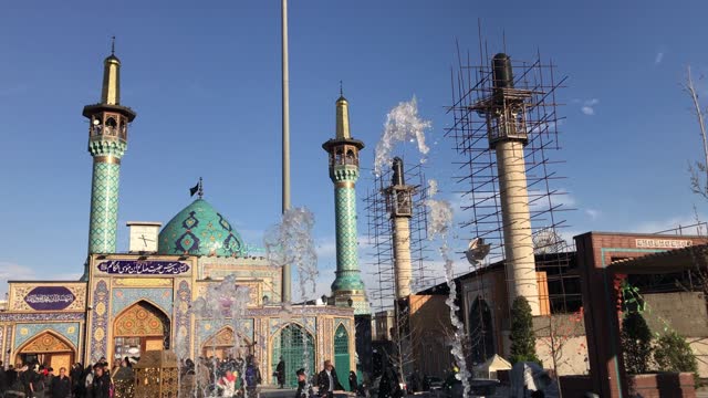 Panning over Imamzadeh Saleh Mosque in Tehran