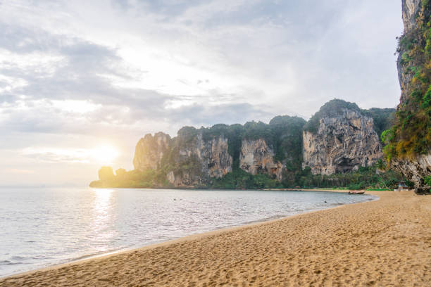 istock Idyllic beach surrounded by karst formations  on Krabi, Thailand 1481657606