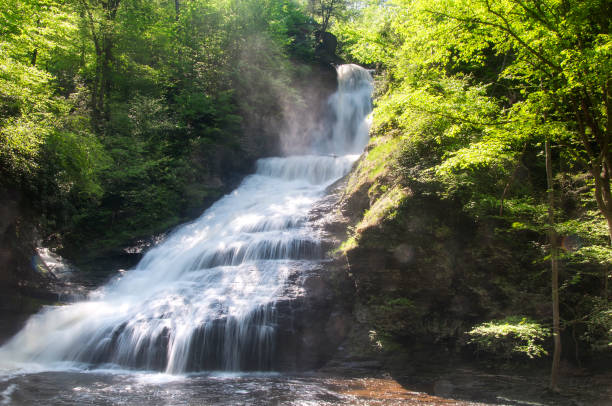 istock dingman falls pennsylvania sunny day 1481663710