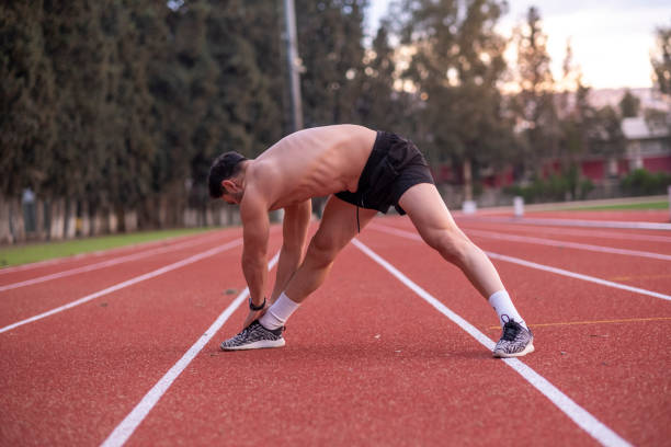 istock Half naked man doing sports outside 1481747116