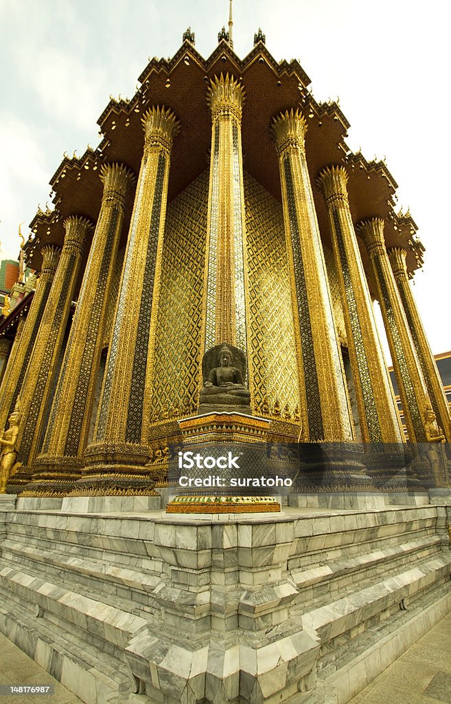 Wat Phra Kaew Wat Phra Kaew, aka the Temple of the Emerald Buddha, Bangkok, Thailand. Bangkok Stock Photo