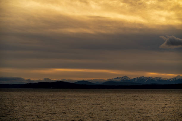 istock Puget Sound Waterfront Sunset 1481811913
