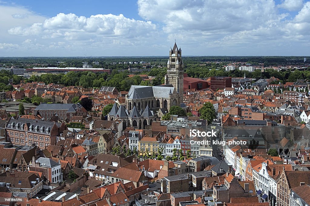 Cathédrale St. Salvator à Bruges, Belgique - Photo de Arbre libre de droits