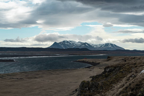 istock River leading to Mountains in Iceland 1481912151