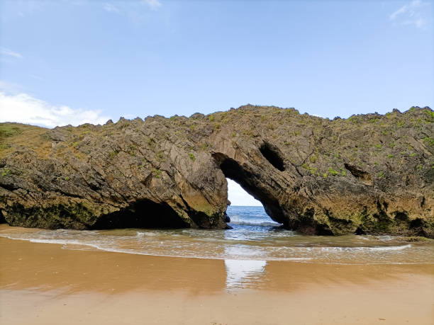 istock Rock formation in San Antolin beach, Spain 1481970024