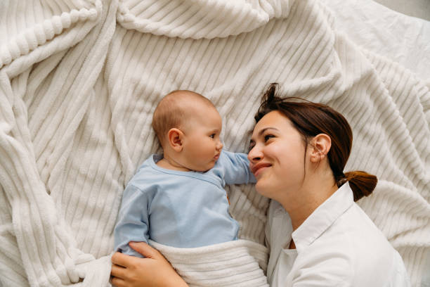 istock Mother bonding with her baby 1481973282