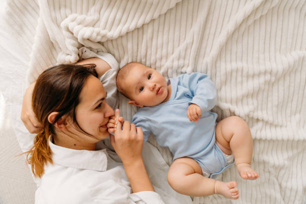 istock Mother bonding with her baby 1481973434