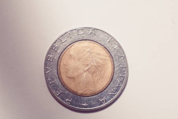 istock 500 lire Italian vintage coin 1481993861