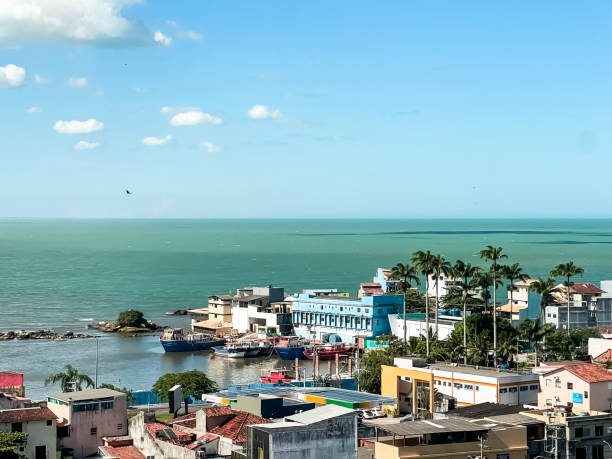 istock City advancing in the sea 1482256279