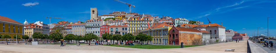 panoramic image of the area of ​​Campo das Cebolas and Casa dos Bicos in Lisbon.