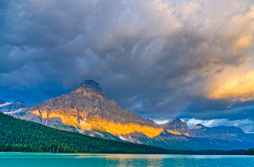 Rocky Mountain views around the Waterfowl Lakes in Banff National Park