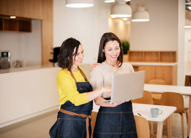 istock How to Be a Better Waiter or Waitress and Earn More Tips 1482289757